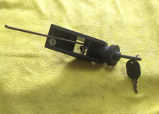 CHIUSURA SERRATURA COFANO POSTERIORE CON CHIAVE FIAT CROMA DAL 1985 AL 1995