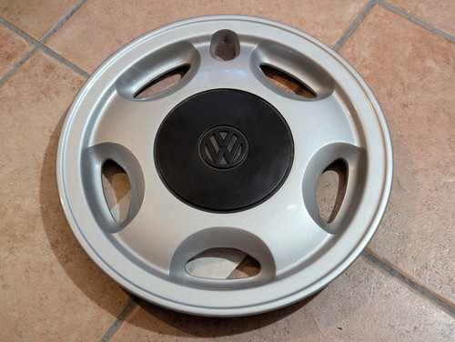 Volkswagen 867601147 - volkswagen,