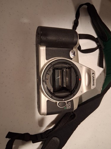 Canon eos 500 slr camera - canon,
