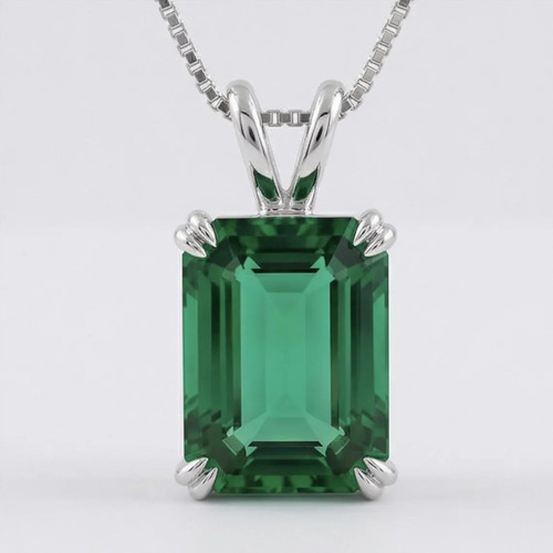 Collana con ciondolo - , in