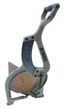 Antica affettatrice per pane