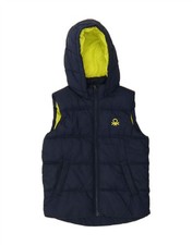 Gilet imbottito con cappuccio