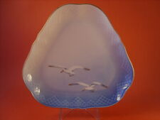 PIATTO PORTATA TRIANGOLARE SERVIZIO "GABBIANI" ROYAL COPENHAGEN BING&GRONDAHL