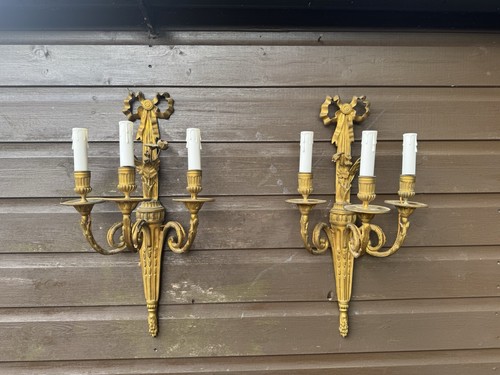 Coppia antiche applique - di, da