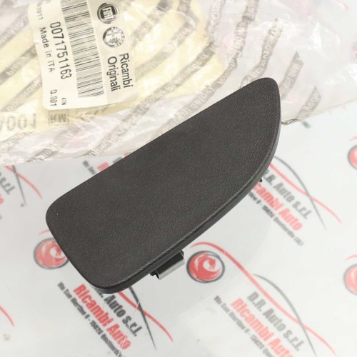 Tappo pannello porta post dx - porta,
