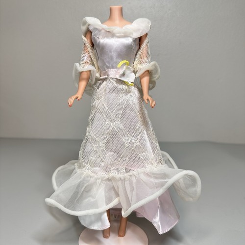 1977 vintage barbie - 1977, luci