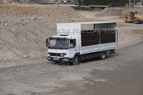Foto camion mercedes benz - camion, mercedes-benz