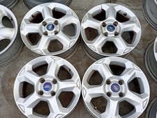 Cerchi in lega 15 ford fiesta