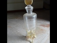 Bottiglia farmaceutica in vetro/oro con tappo