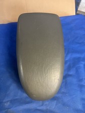 2000 2007 ford - fucus, gray