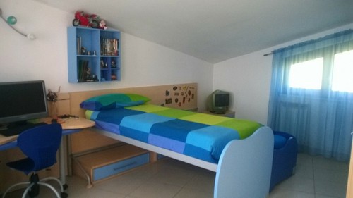 Cameretta blu completa - , in