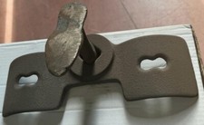 1 Basamento + 1 incudine n° 1 da ciabattino in ghisa (tot. 2 pzz.) Montini