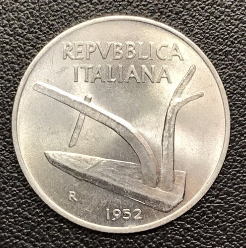 Italy 1952 10 lire - ,