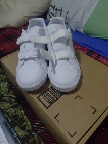 Nike tie slip on - on, an