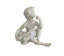 Statuina in Porcellana