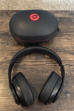 Beats dre studio3 - by,