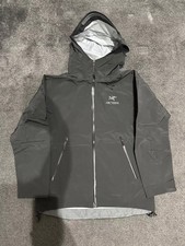 Arcteryx Beta LT Nero Usato