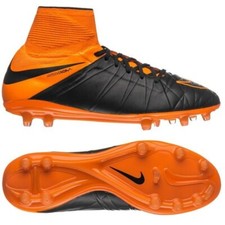 NIKE HYPERVENOM PHANTOM II FG