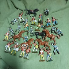 26 Soldatini + 6 Cavalli