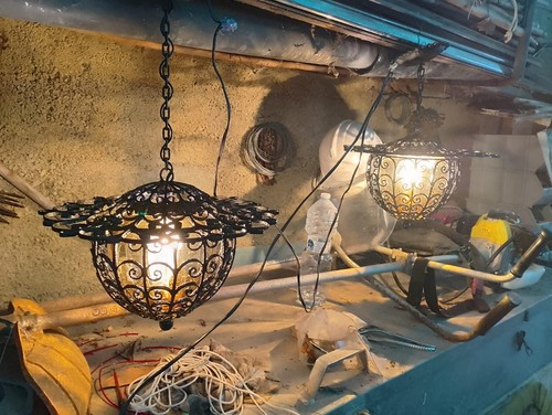 Coppia lampade esterno a - di,