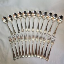 05K25 Dodici Posate 24 Pezzi