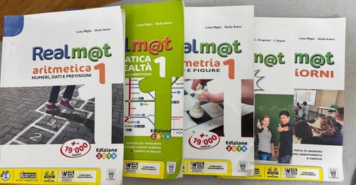 Realmat aritmetica e - aritmetica,