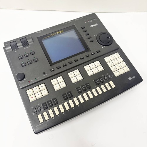 Yamaha qy700 music sequencer - yamaha,