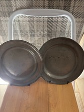 Antichi  piatti in peltro, fine 800 con supporto punzonati e marchiati