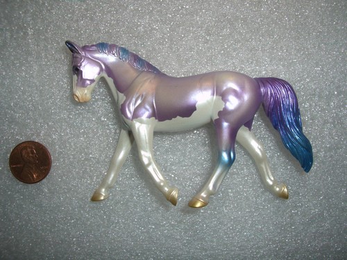 Breyer stablemates mystery - breyer,