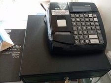  ? IN VENDITA: REGISTRATORE DI CASSA PROFESSIONALE – IDEALE PER LA TUA ATTIVITÀ