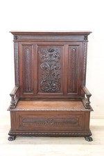 Panca antica in stile Rinascimentale legno di noce intagliato fine sec XIX