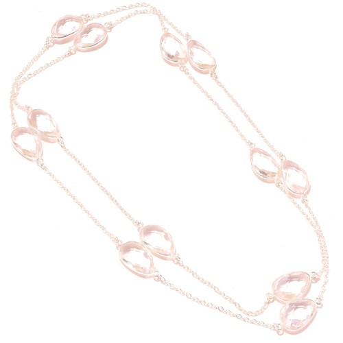 Collana con pietre preziose