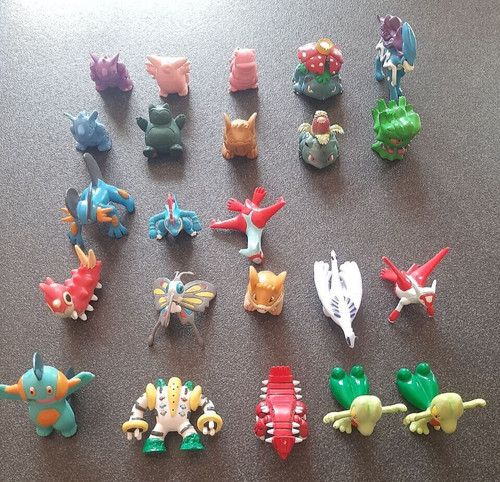 Lotto pokemon tomy mini - 23,
