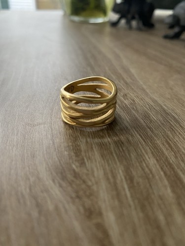 Anello contemporaneo