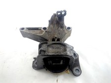 112105188R SUPPORTO MOTORE RENAULT MEGANE 1.5 D 81KW 6M 5P (2013) RICAMBIO USATO