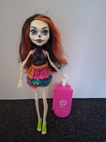 Bambola monster high - high, skelita