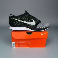 Nike Flyknit Racer nere, Volt