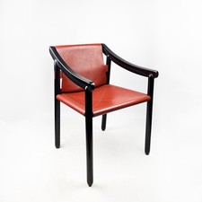 Poltrona design Vico Magistretti 905 per Cassina, anni '60