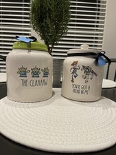 Contenitori Rae Dunn Disney Pixar Toy Story con etichette, Woody Buzz, The CLAAAW