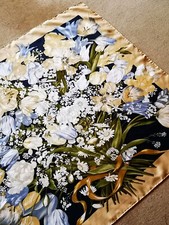 FOULARD VALENTINO - ORIGINALE ED IN PERFETTE CONDIZIONI - SETA 100%