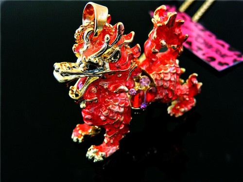 Collana con ciondolo drago - con, 3d