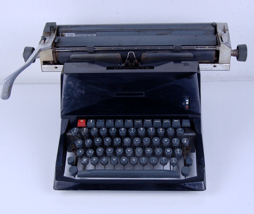 Vecchia macchina scrivere - macchina,