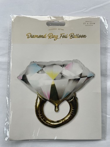 Anello con diamanti palloncino