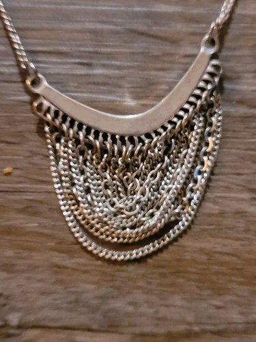 Silver tone tassel pendant - tone,