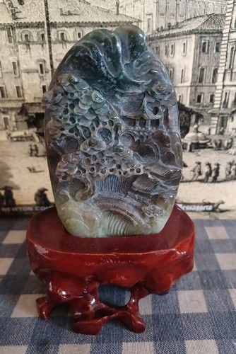 Giada onan piccola scultura - onan, di