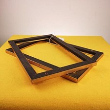 coppia di cornici in legno