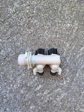 ELETTROVALVOLA CARICO 2 VIE C00110333 per lavatrice Ariston Indesit Whirpool 