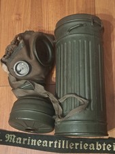 Maschera antigas + scatola +