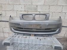 Paraurti anteriore grigio