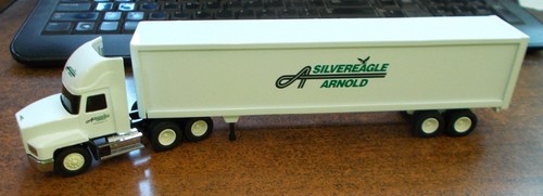 Silver eagle arnold - eagle,